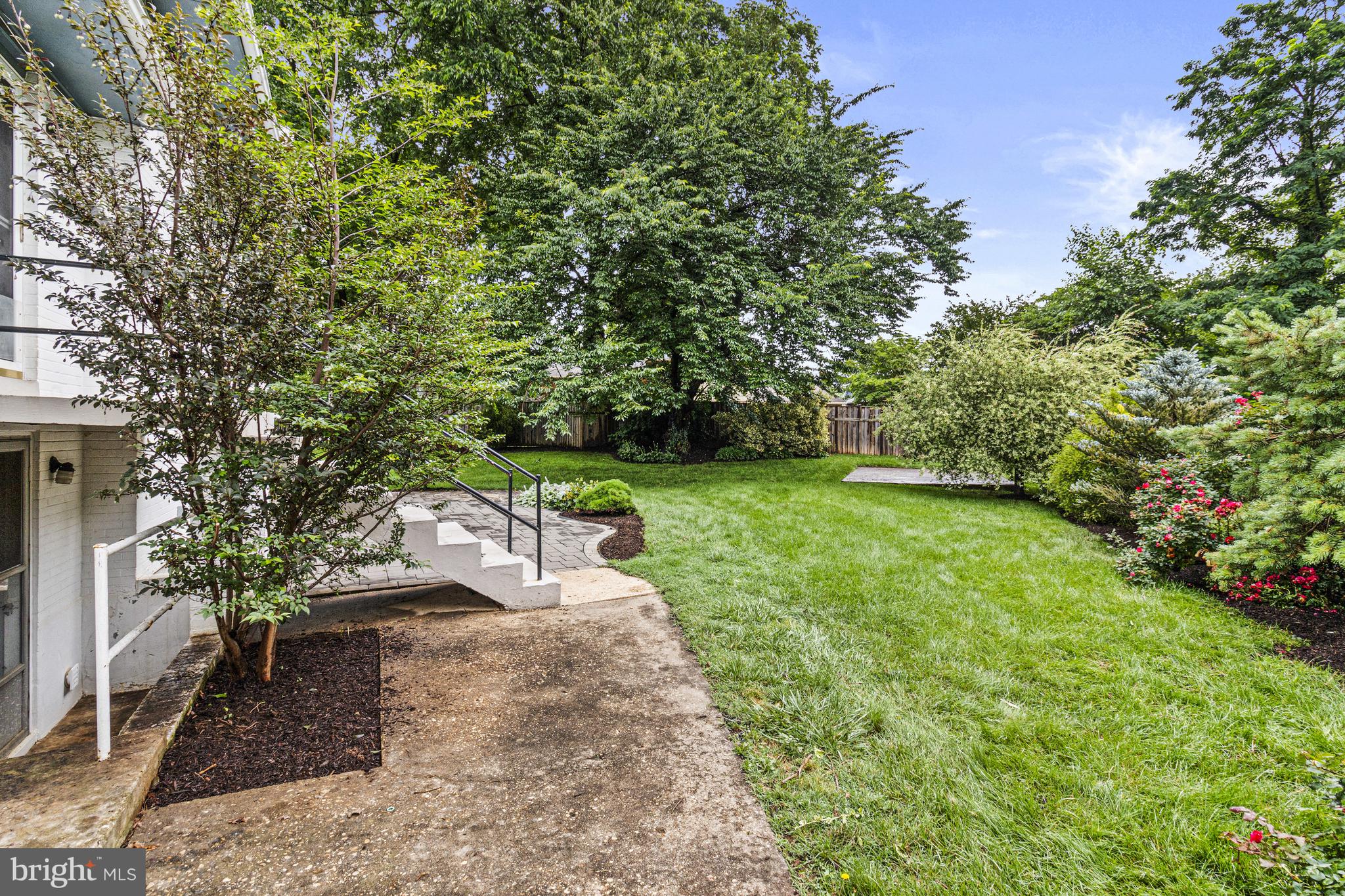7119 Sea Cliff Road McLean, VA 22101 - Photo 34 of 43 Backyard