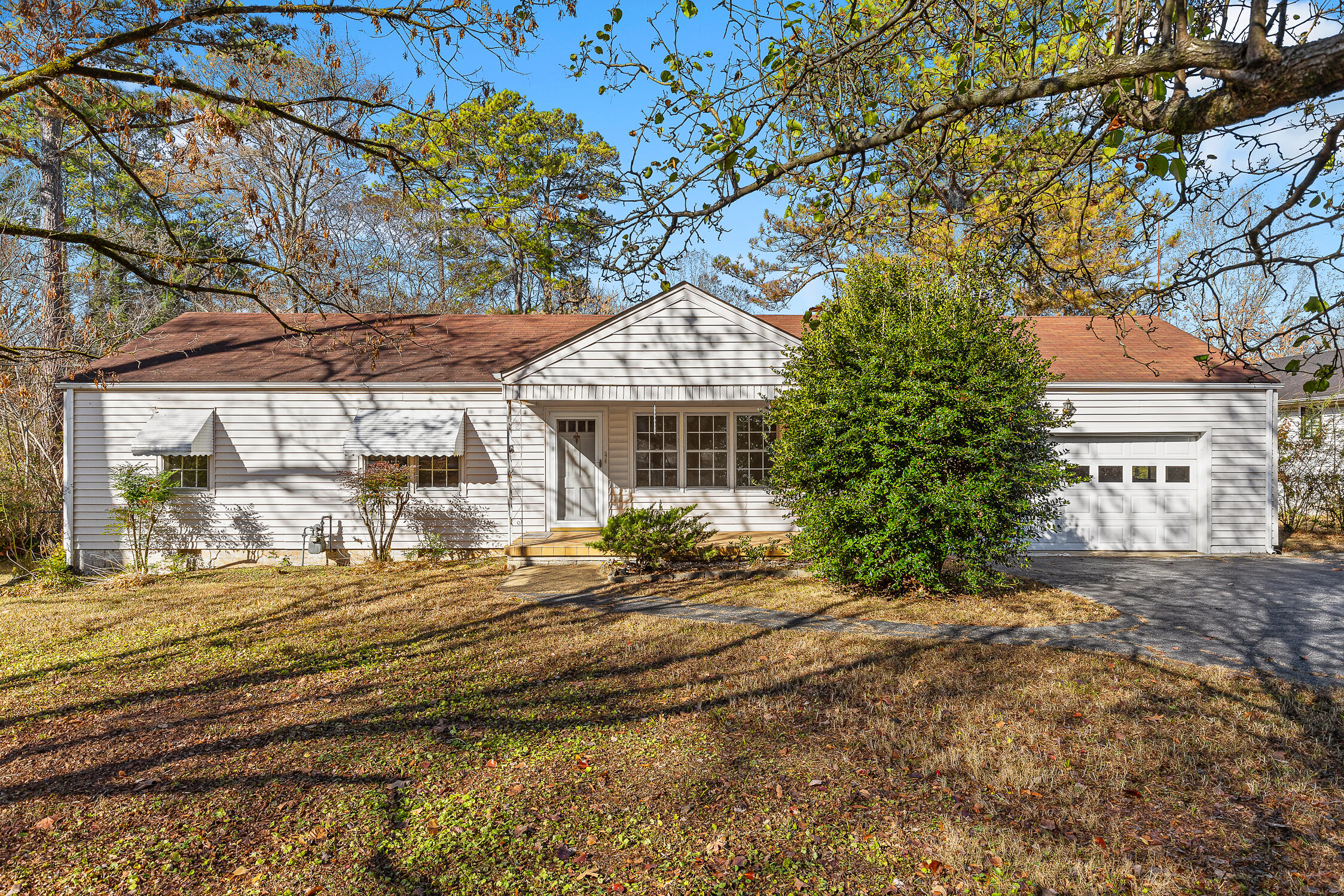 941 Julian Road Chattanooga, TN 37421 - Photo 1 of 26 Julian-3