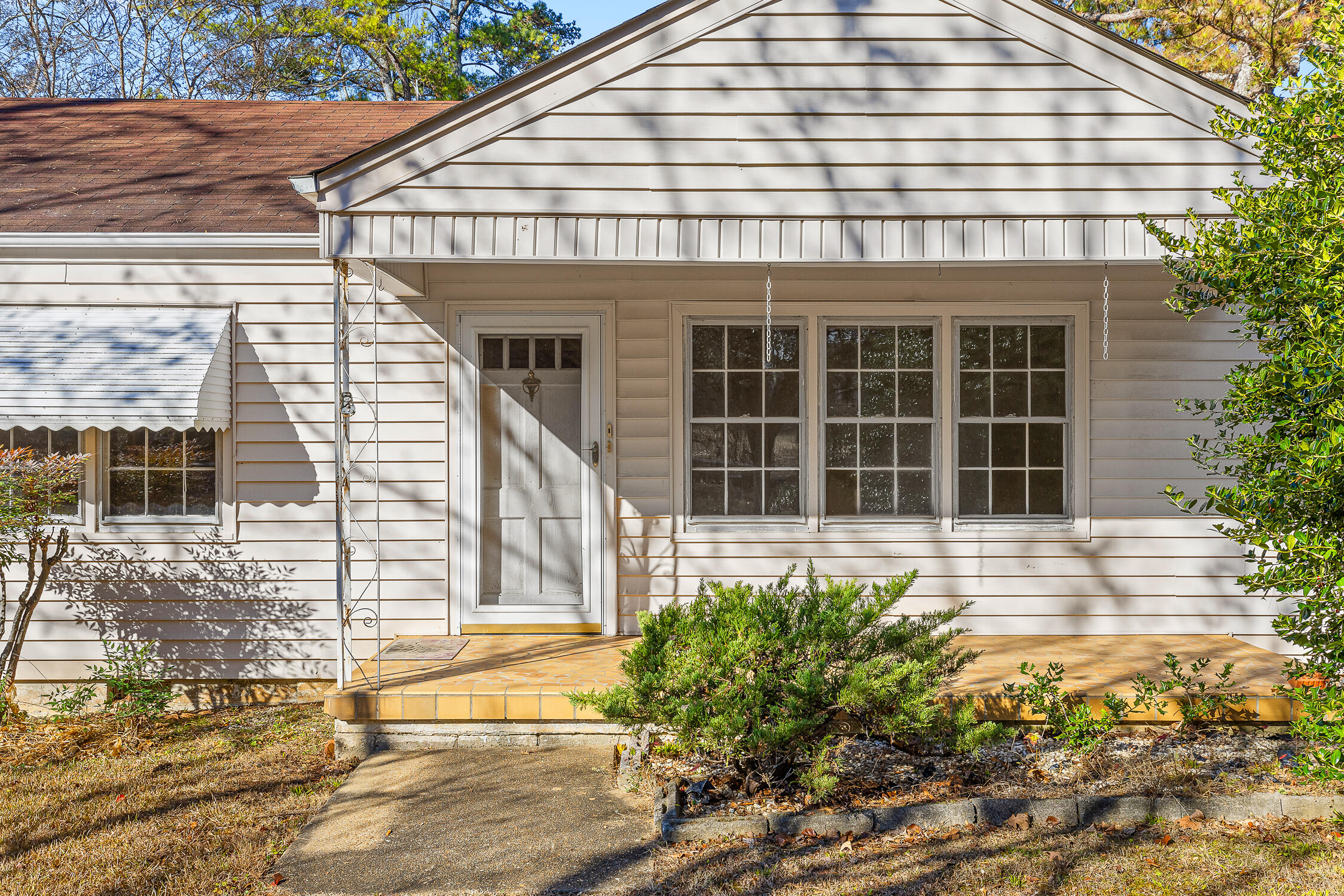 941 Julian Road Chattanooga, TN 37421 - Photo 2 of 26 Julian-1