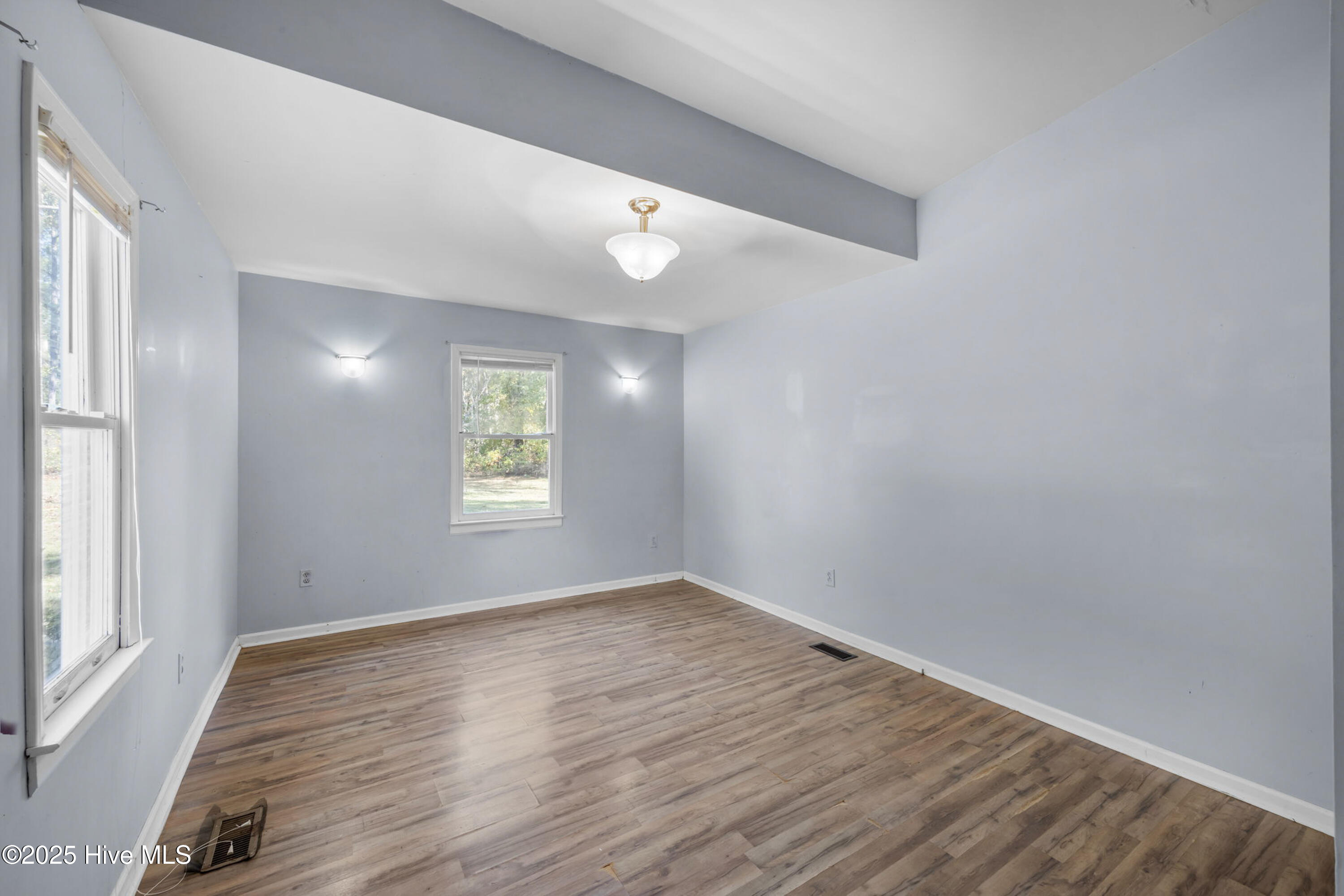 270 Sand Ridge Road New Bern, NC 28560 - Photo 13 of 36 Second Bedroom