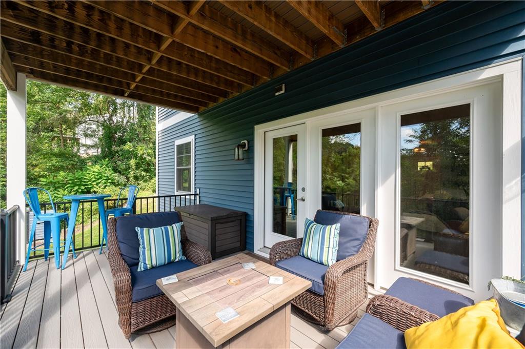 419 Harmony Road Pittsburgh, PA 15237 - Photo 18 of 46 Main Level Covered Deck