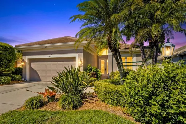 $515,000 | 9743 53rd Drive East, Bradenton, FL 34211