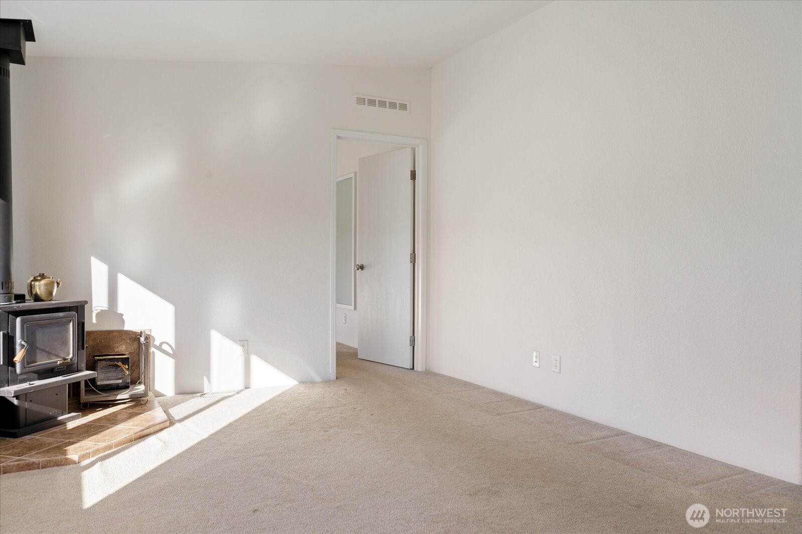 4522 Monkey Hill Road Oak Harbor, WA 98277 - Photo 5 of 40 a view of a livingroom with a flat screen tv