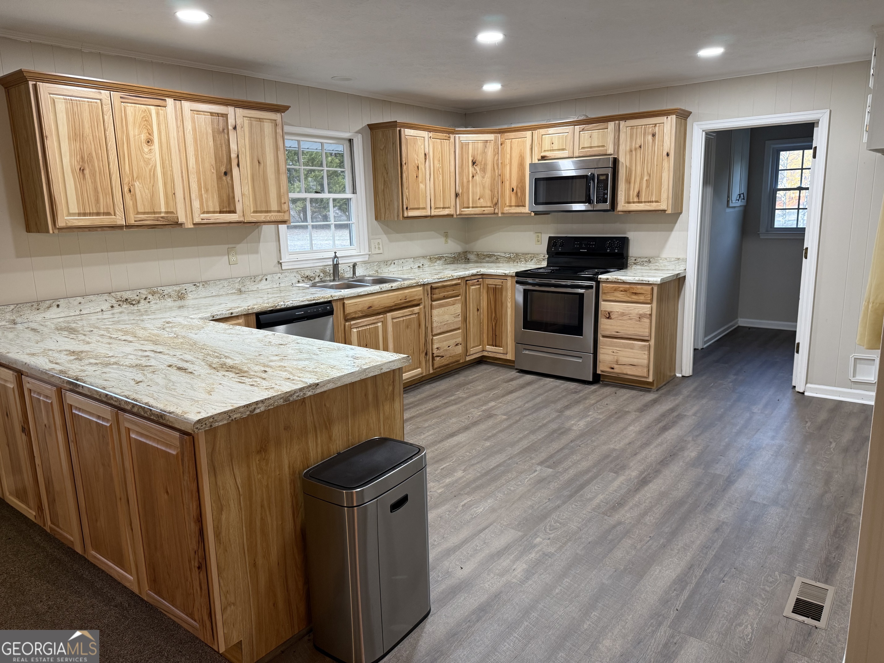 341 Sanders-Davis Road Newnan, GA 30263 - Photo 6 of 15