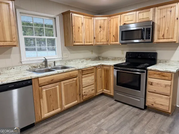 $1,695 | 341 Sanders-Davis Road, Newnan, GA 30263