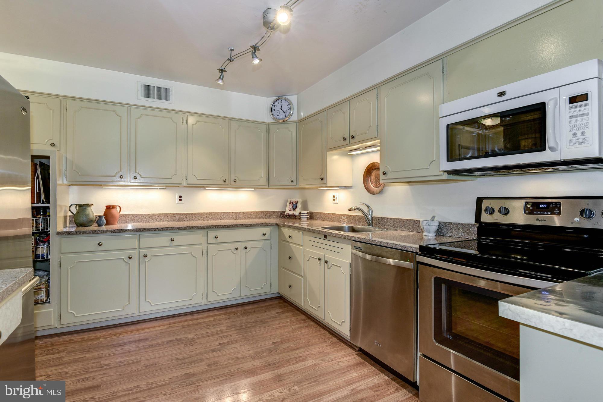 7417 Arrowood Road Bethesda, MD 20817 - Photo 12 of 30 Kitchen