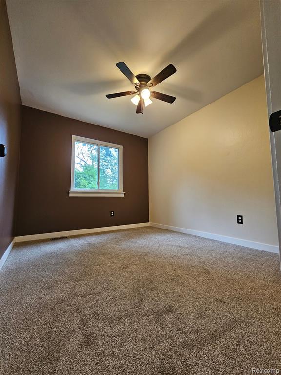 2103 Corlett Road Brighton, MI 48114 - Photo 16 of 25 Gallery Image 16