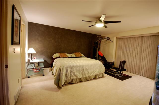 176 Harvard Road Colonie, NY 12189 - Photo 5 of 12 Photo 5