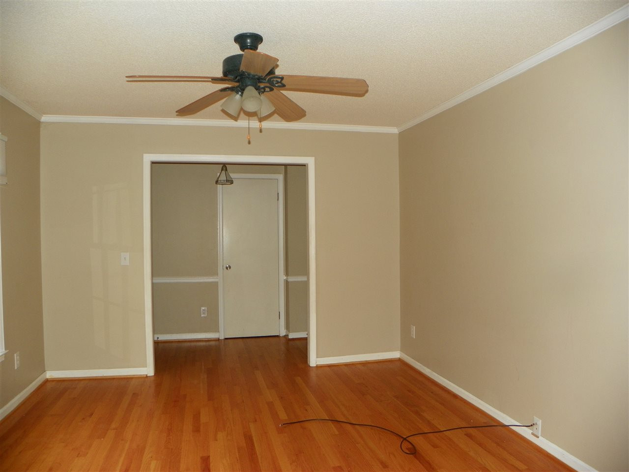5115 McCormick Road Durham, NC 27713 - Photo 4 of 11 Living Room