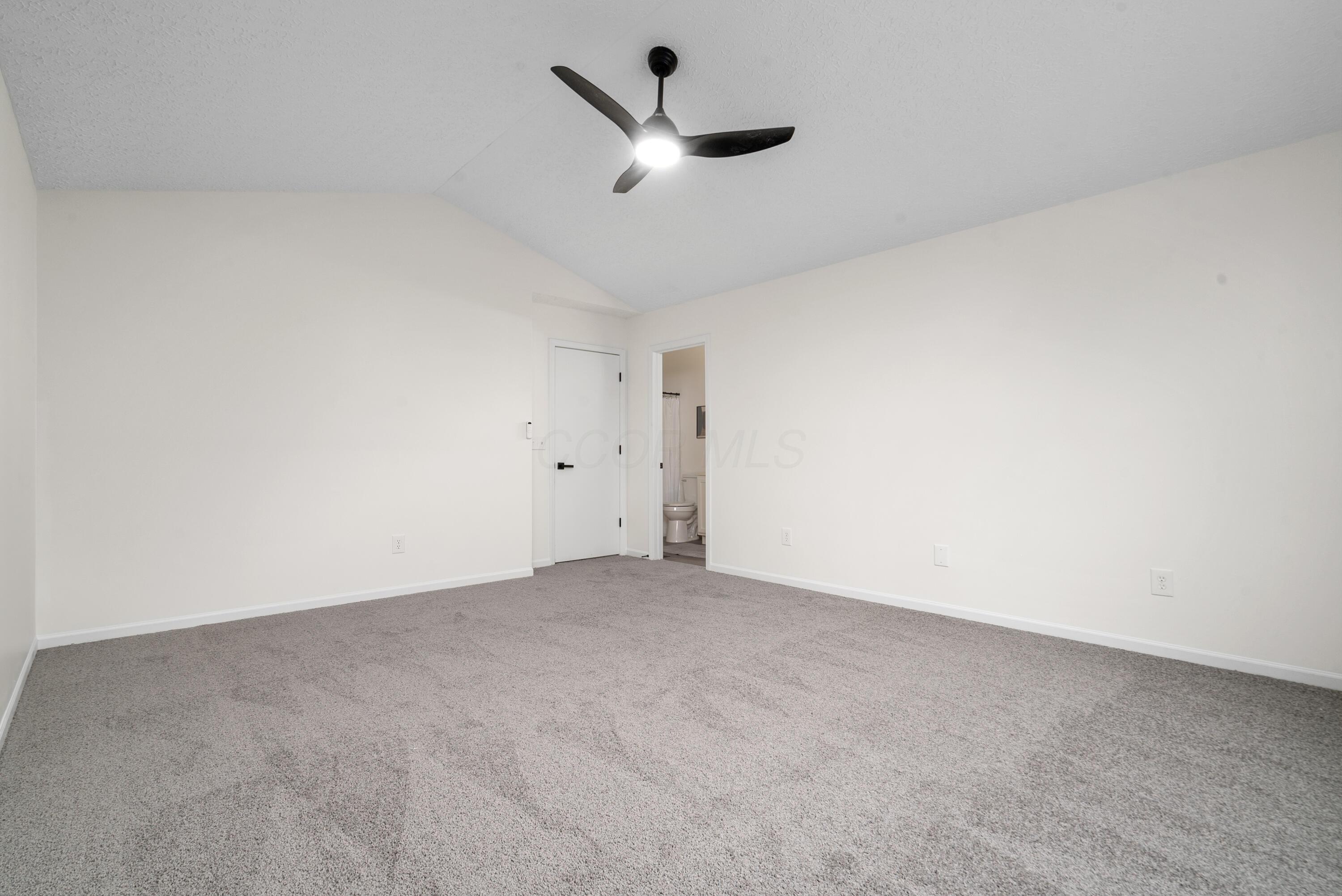 2745 Northwold Road Columbus, OH 43231 - Photo 25 of 41 25
