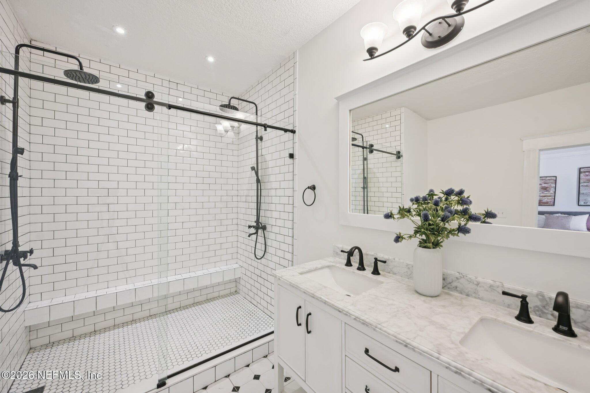 1706 Silver Street Jacksonville, FL 32206 - Photo 32 of 52 Primary Bathroom