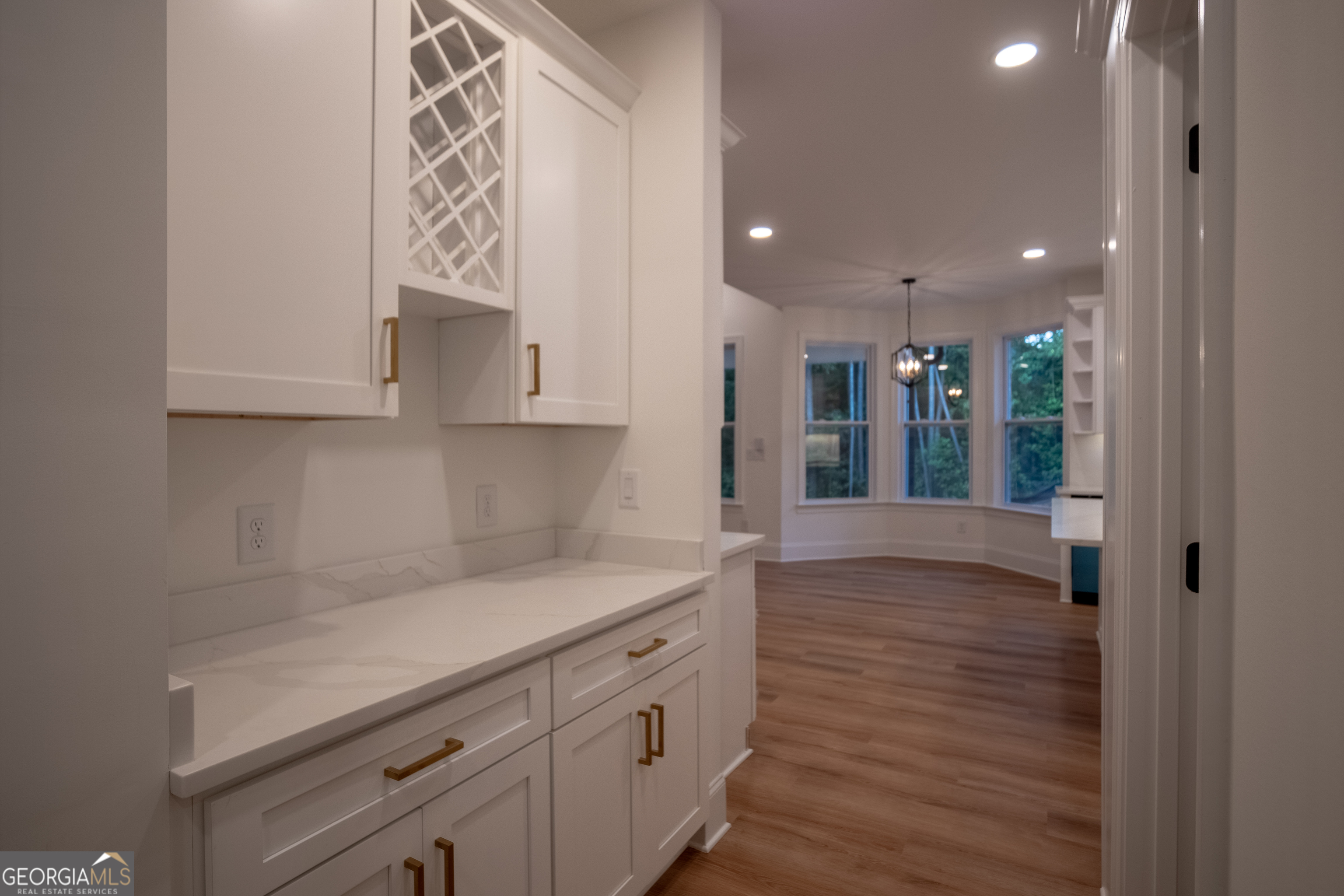 7954 Spivey Road Jonesboro, GA 30236 - Photo 23 of 54 Butler's Pantry with wine rack