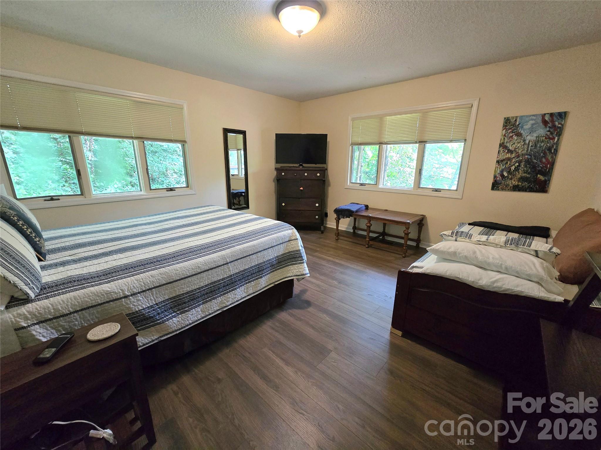 18 Rollingwood Road Asheville, NC 28805 - Photo 14 of 38