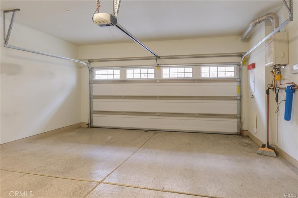 713 South Azusa Avenue, Unit D Azusa, CA 91702 - Photo 31 of 33 a view of an empty room with a window