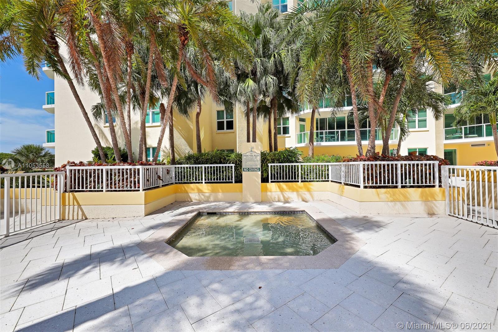 550 Southeast Mizner Boulevard, Unit 7 Boca Raton, FL 33432 - Photo 43 of 62