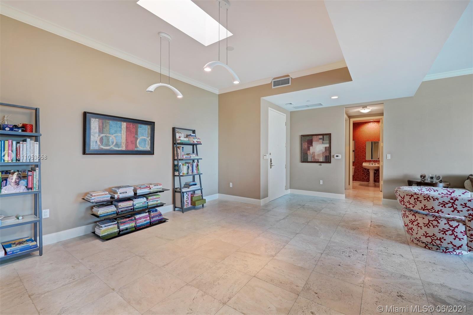 550 Southeast Mizner Boulevard, Unit 7 Boca Raton, FL 33432 - Photo 8 of 62