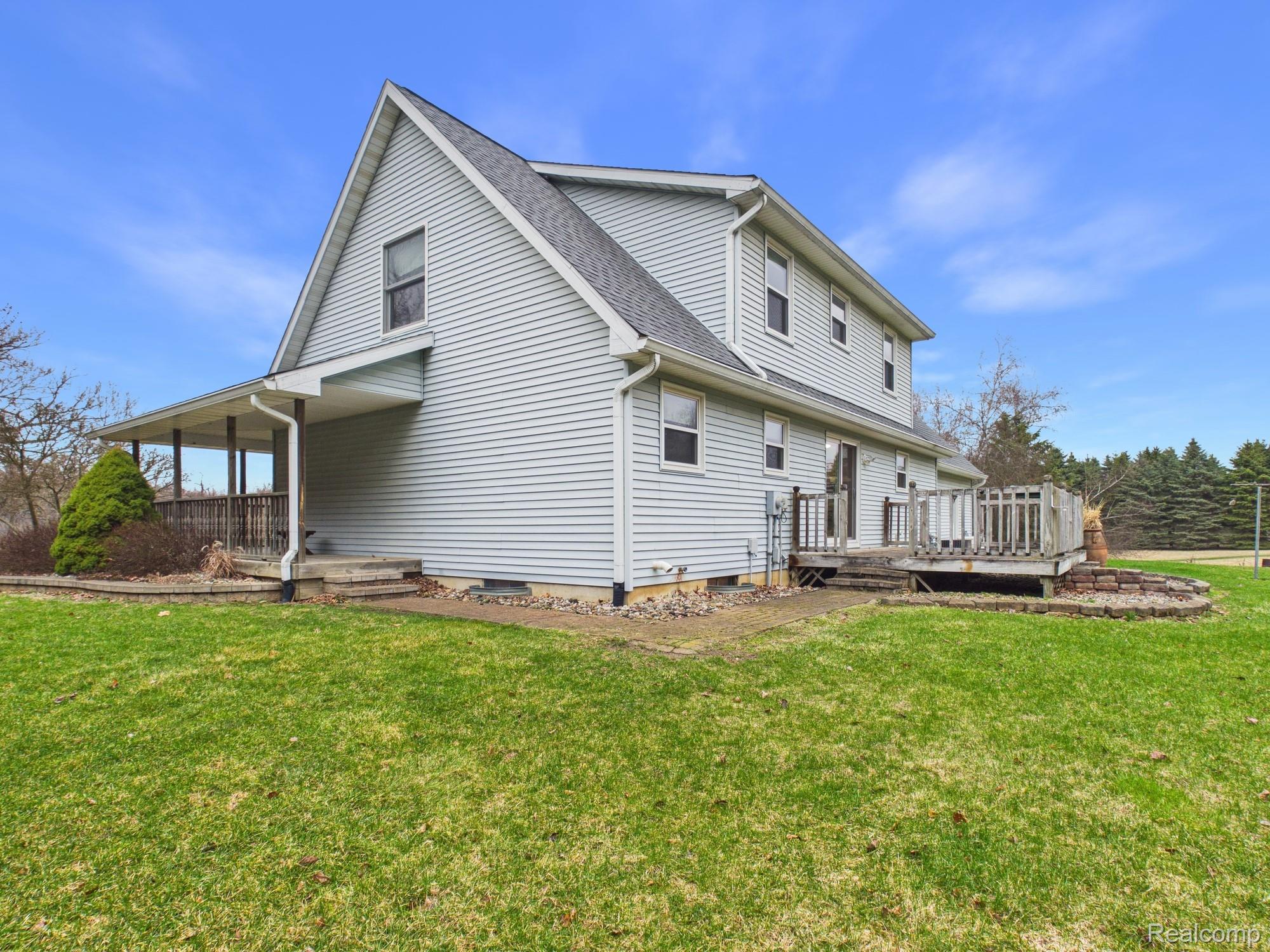 6882 Jones Road North Branch, MI 48461 - Photo 41 of 64 CAM06412G6-PR0007-STILL047.jpg