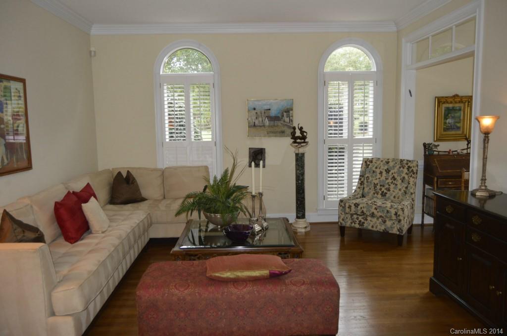 4618 Binfords Ridge Road Charlotte, NC 28226 - Photo 3 of 24 a living room with furniture and a large window