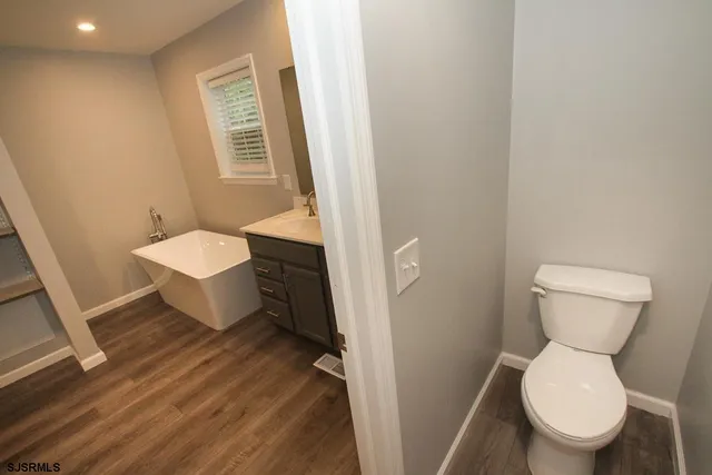 $3,500 | 8 Conover Lane, Cape May Court House, NJ 08210