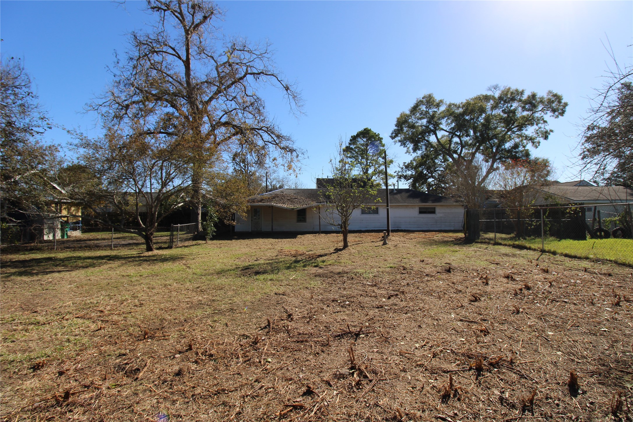401 East 5th Street Sweeny, TX 77480 - Photo 6 of 37