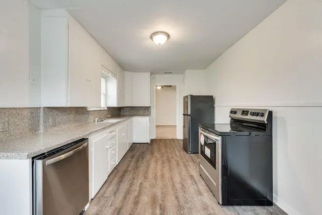 $1,850 | 4309 Martha Lane, Fort Worth, TX 76103