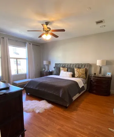 $3,200 | 407 Jackson Hill Street, Houston, TX 77007