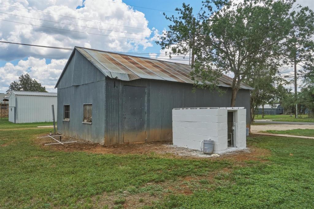 111 Rose Street Merkel, TX 79536 - Photo 36 of 37