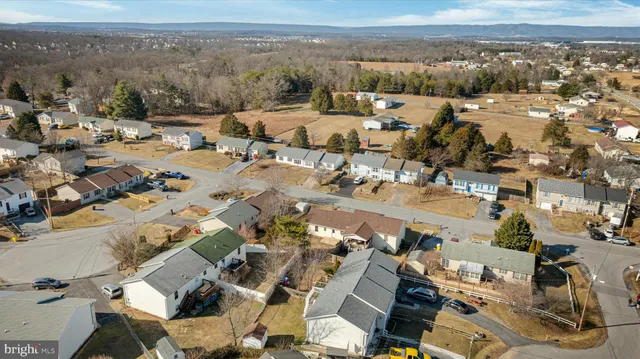 $215,000 | 67 Idyllwood Drive, Inwood, WV 25428