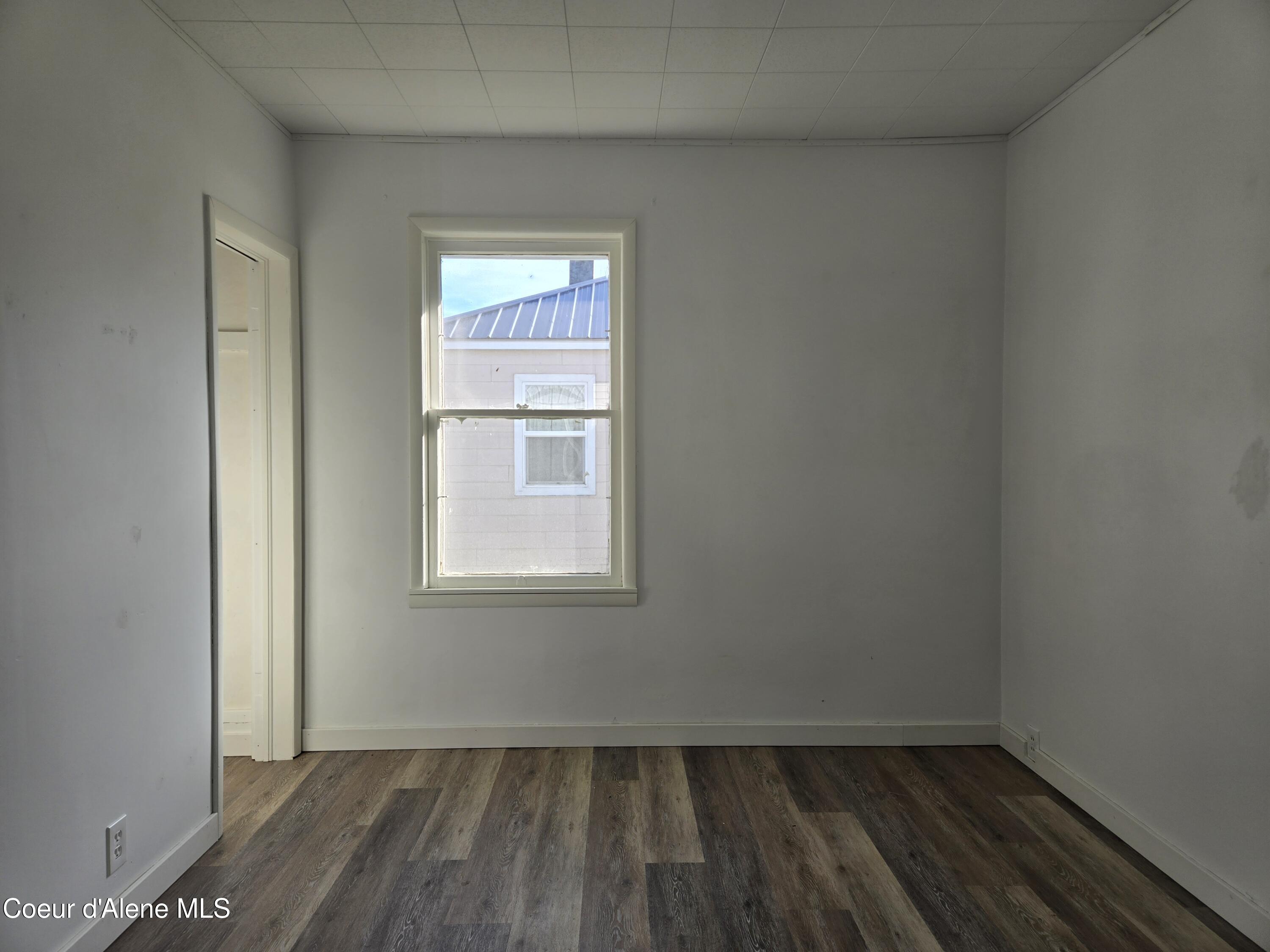 134 Riverside Avenue West Kellogg, ID 83837 - Photo 11 of 22 20251213_123130