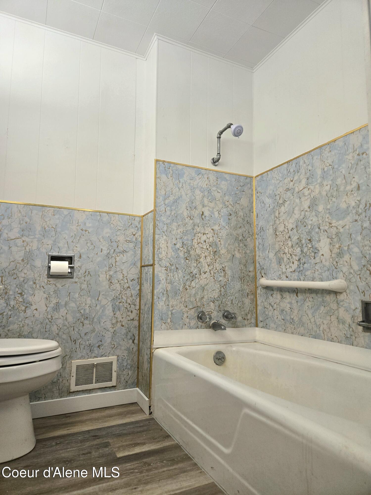 134 Riverside Avenue West Kellogg, ID 83837 - Photo 17 of 22 20251215_095042