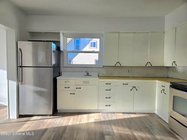 $223,900 | 134 Riverside Avenue West, Kellogg, ID 83837