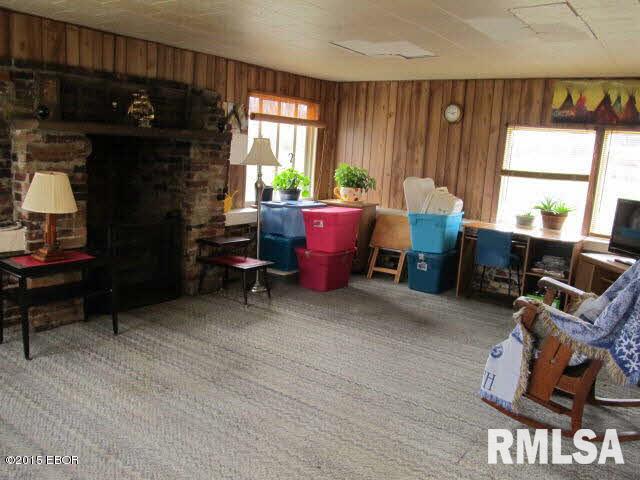 209 East 5th Street Ina, IL 62846 - Photo 5 of 25