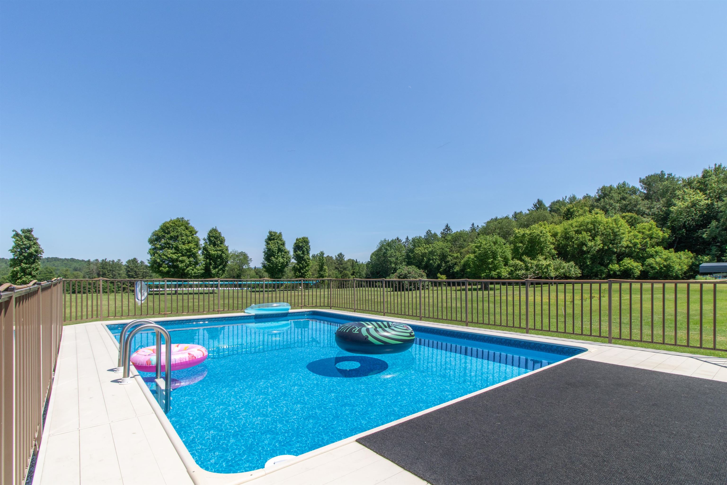 205 Water Street Orleans, VT 05860 - Photo 9 of 60