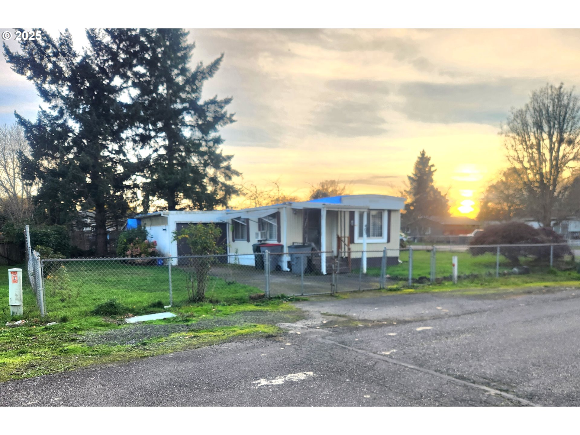 403 Rosedell Street Amity, OR 97101 - Photo 2 of 7