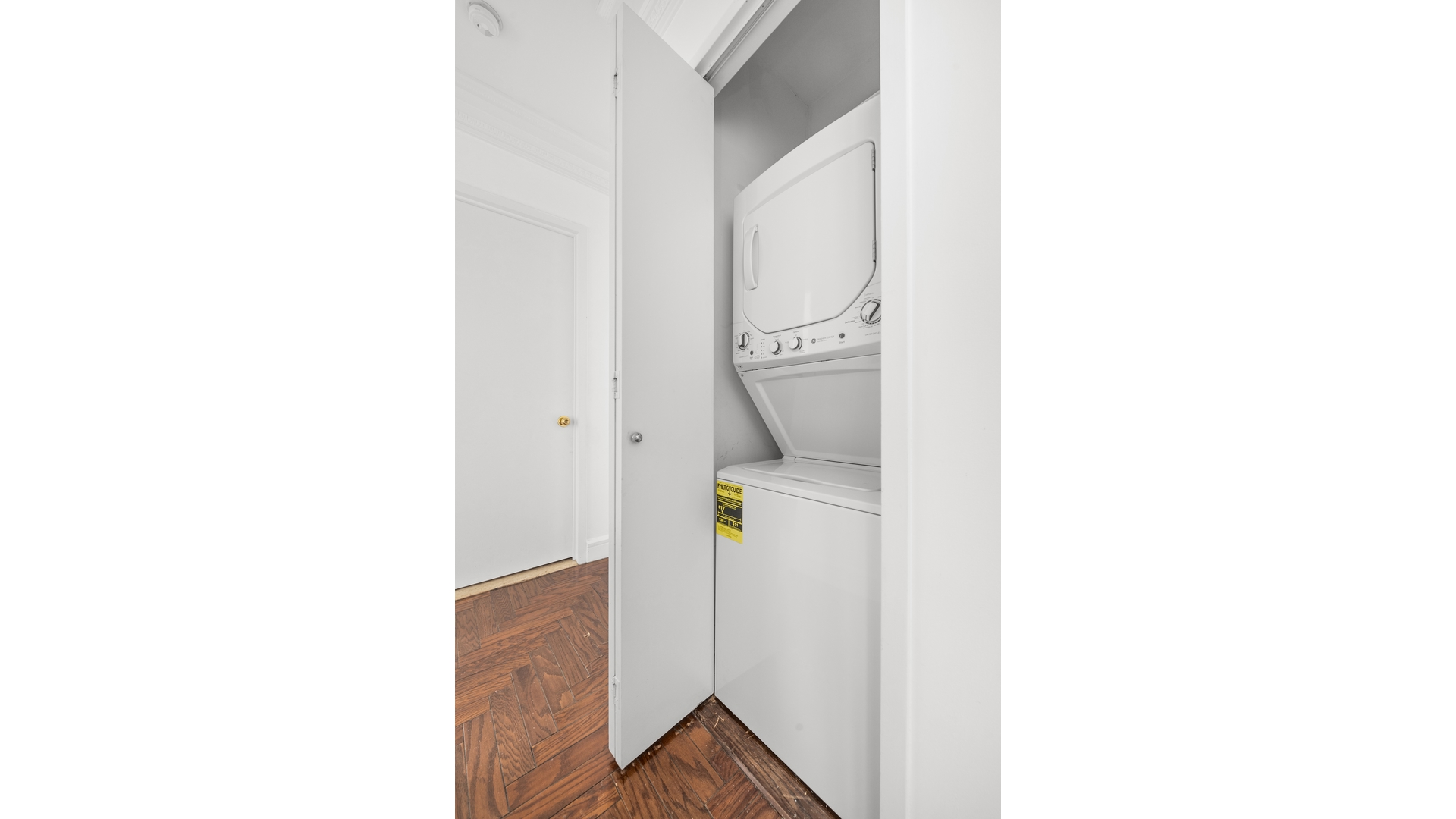 200 Riverside Boulevard, Unit 8K Manhattan, NY 10069 - Photo 10 of 11