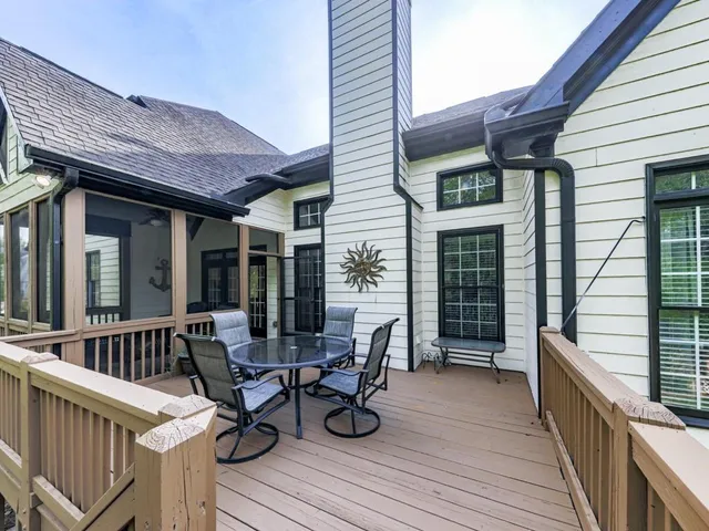 $999,990 | 1076 Pinyan Lane, Canton, GA 30115