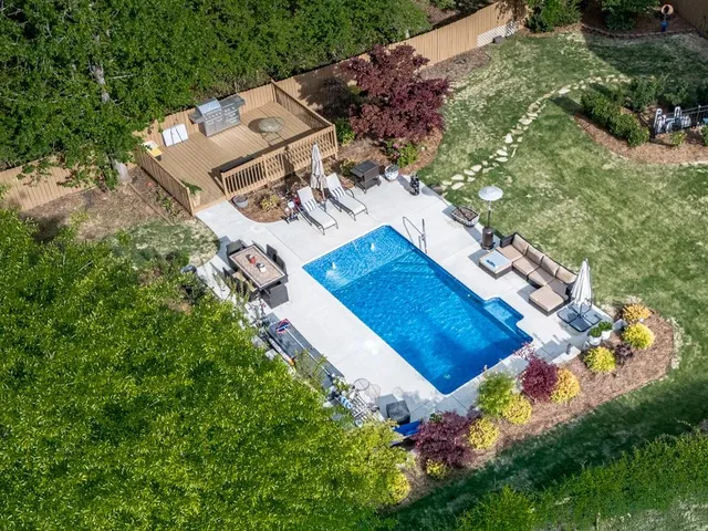 $999,990 | 1076 Pinyan Lane, Canton, GA 30115