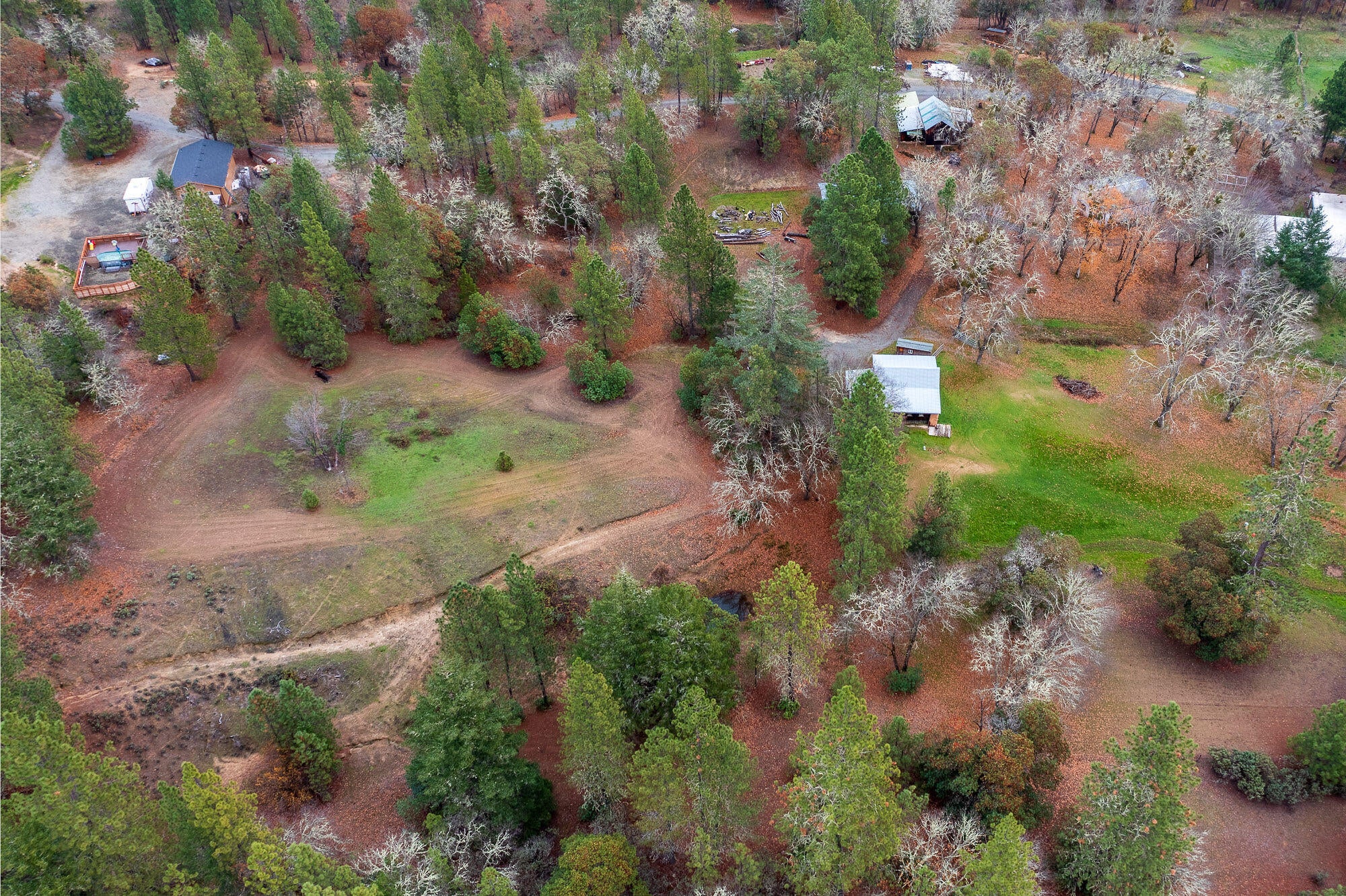 310 Stringer Gap Road Grants Pass, OR 97527 - Photo 19 of 21 310StringerGapRd-017