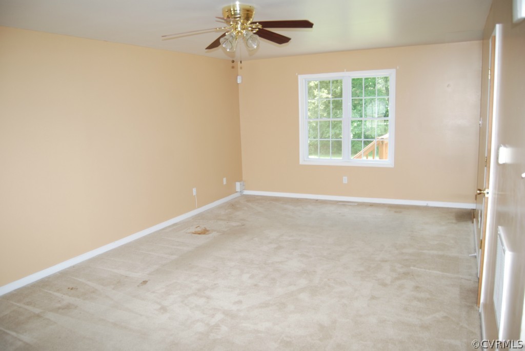 5841 Warwick Road Richmond, VA 23224 - Photo 4 of 18 Gallery Image 4