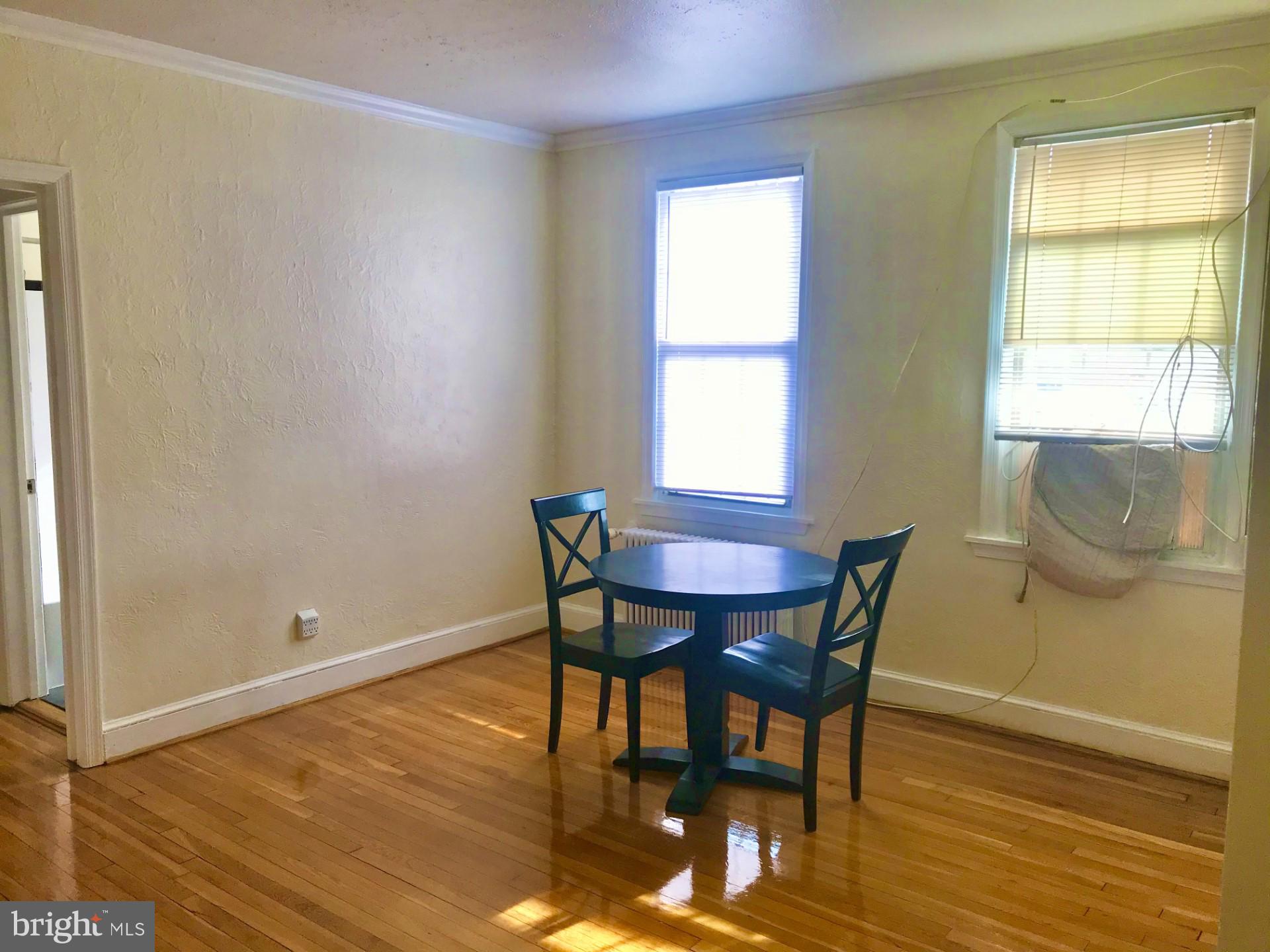 1439 Euclid Street Northwest, Unit 202 Washington, DC 20009 - Photo 6 of 9 Bright and inviting dining nook.