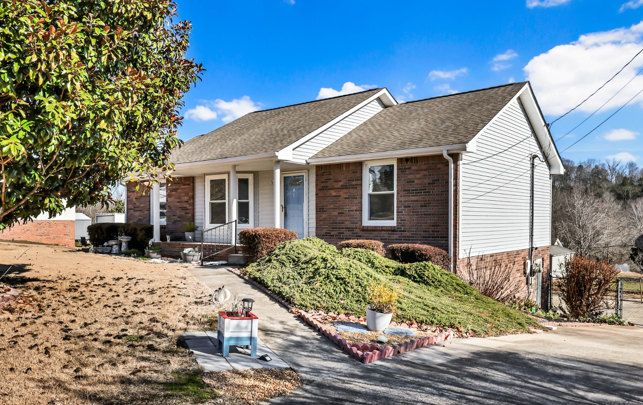 1412 McClardy Road Clarksville, TN 37042 - Photo 3 of 30