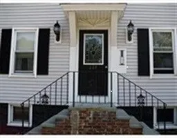 $1,975 | 227 Standish Avenue, Unit 2, Plymouth, MA 02360