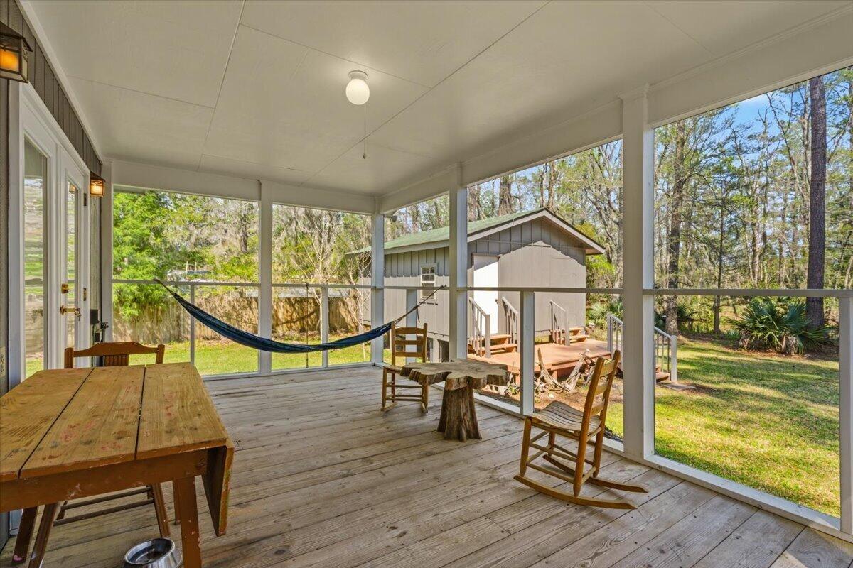 158 Crumley Road Walterboro, SC 29488 - Photo 27 of 59 So Spacious
