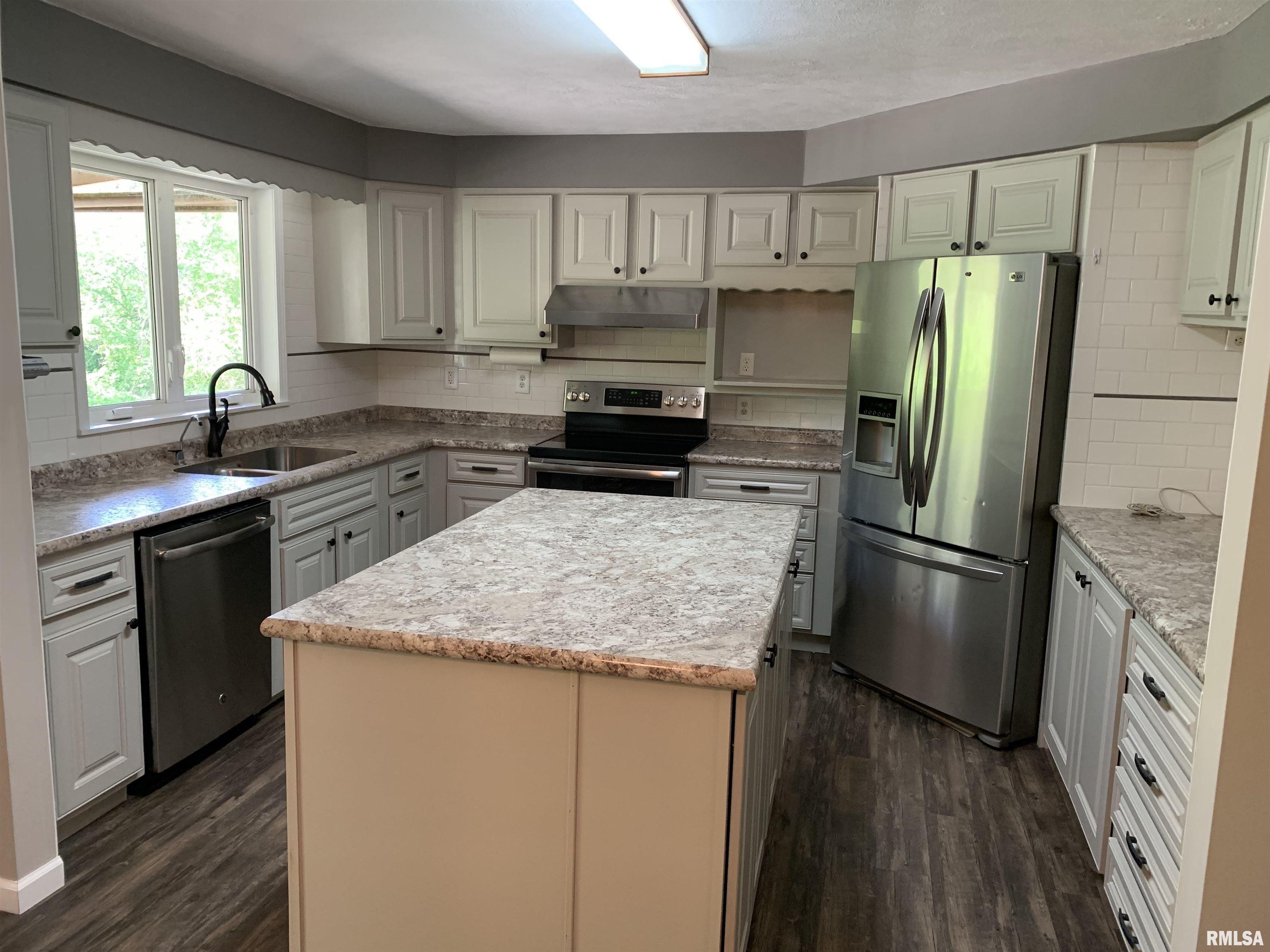 4022 Legion Hall Road Dunlap, IL 61525 - Photo 12 of 37 Gallery Image 12