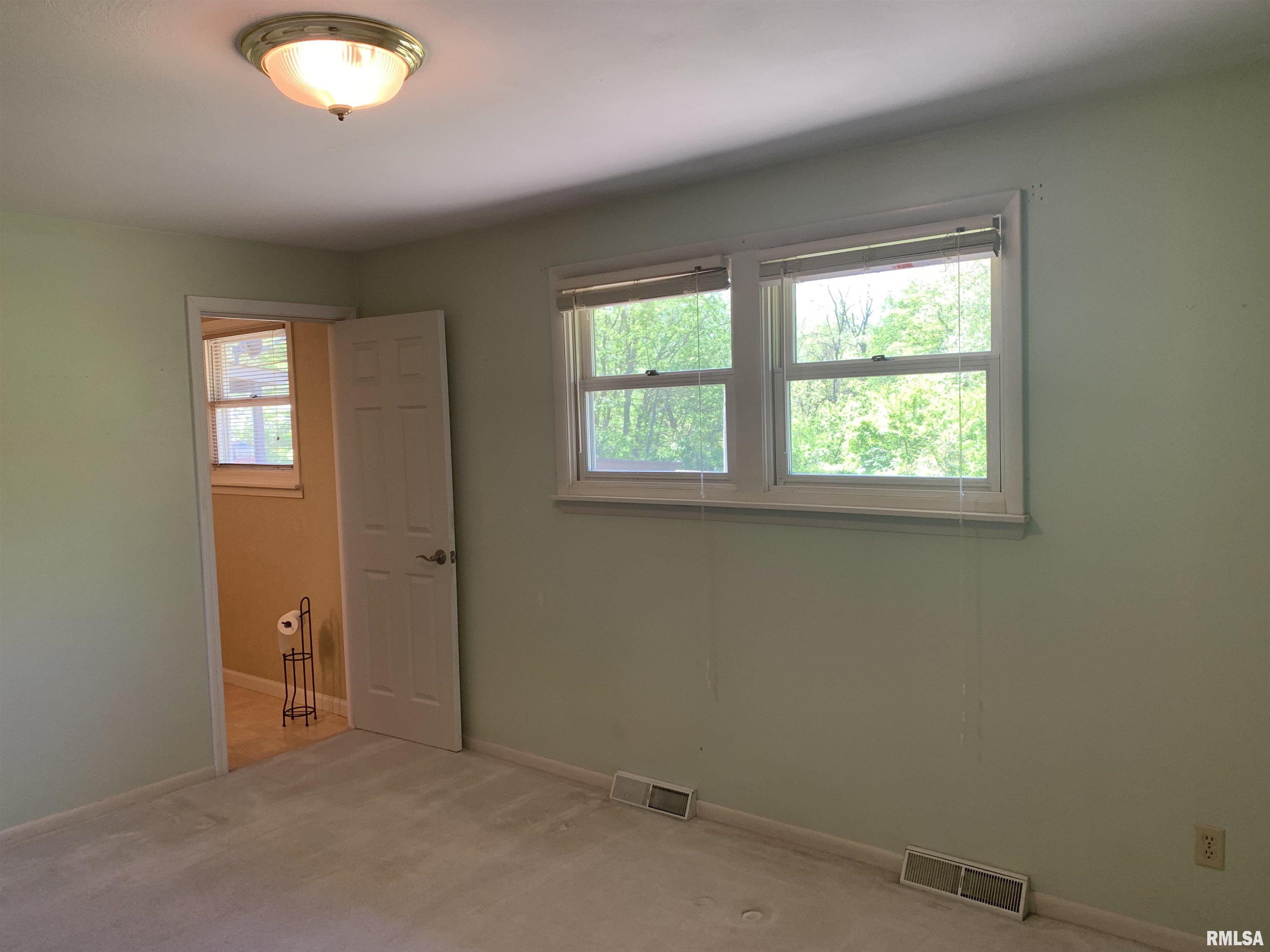 4022 Legion Hall Road Dunlap, IL 61525 - Photo 19 of 37 Gallery Image 19