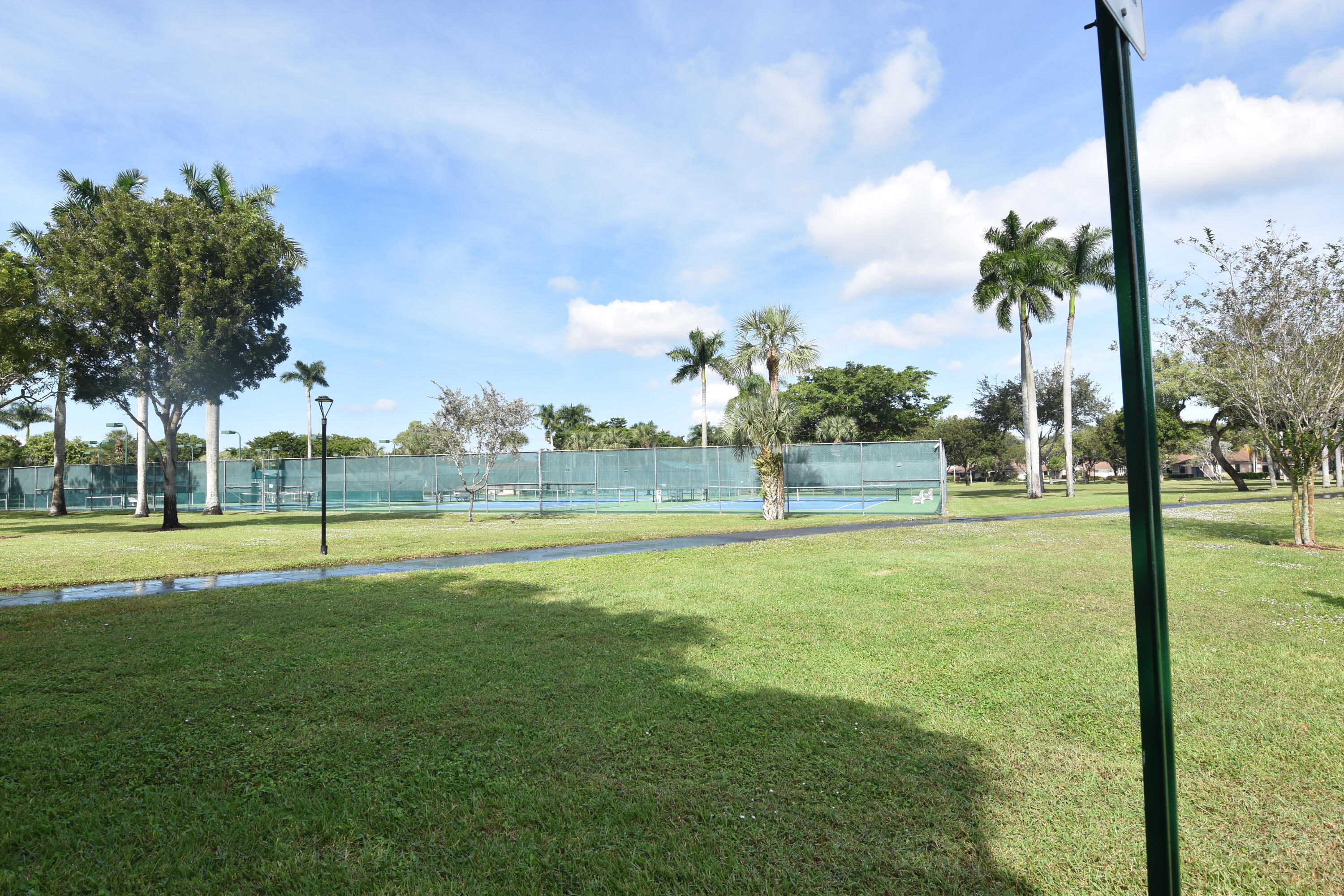 8196 Summerbreeze Lane Boca Raton, FL 33496 - Photo 31 of 35 Tennis courts