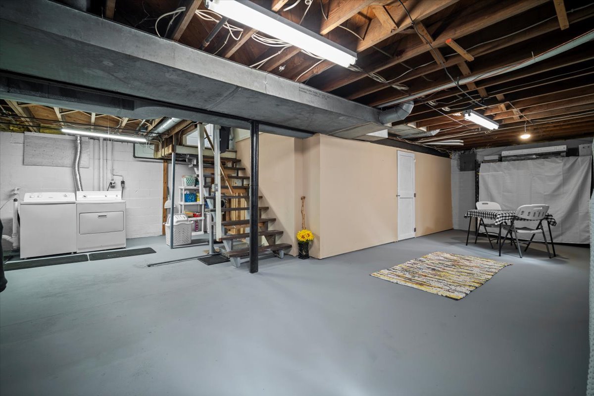 914 Normal Avenue Normal, IL 61761 - Photo 17 of 23 a view of storage and utility room with two washing machine