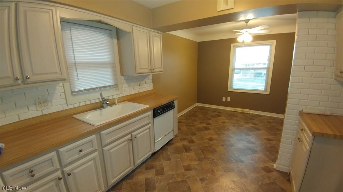 11420 Hempstead Road Garfield Heights, OH 44125 - Photo 28 of 30