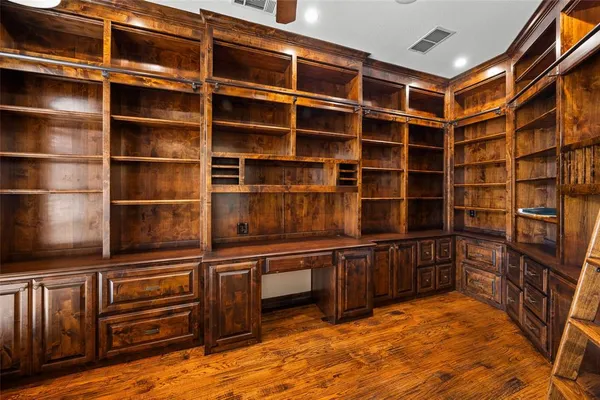 $949,000 | 4392 Liam Drive, Frisco, TX 75034