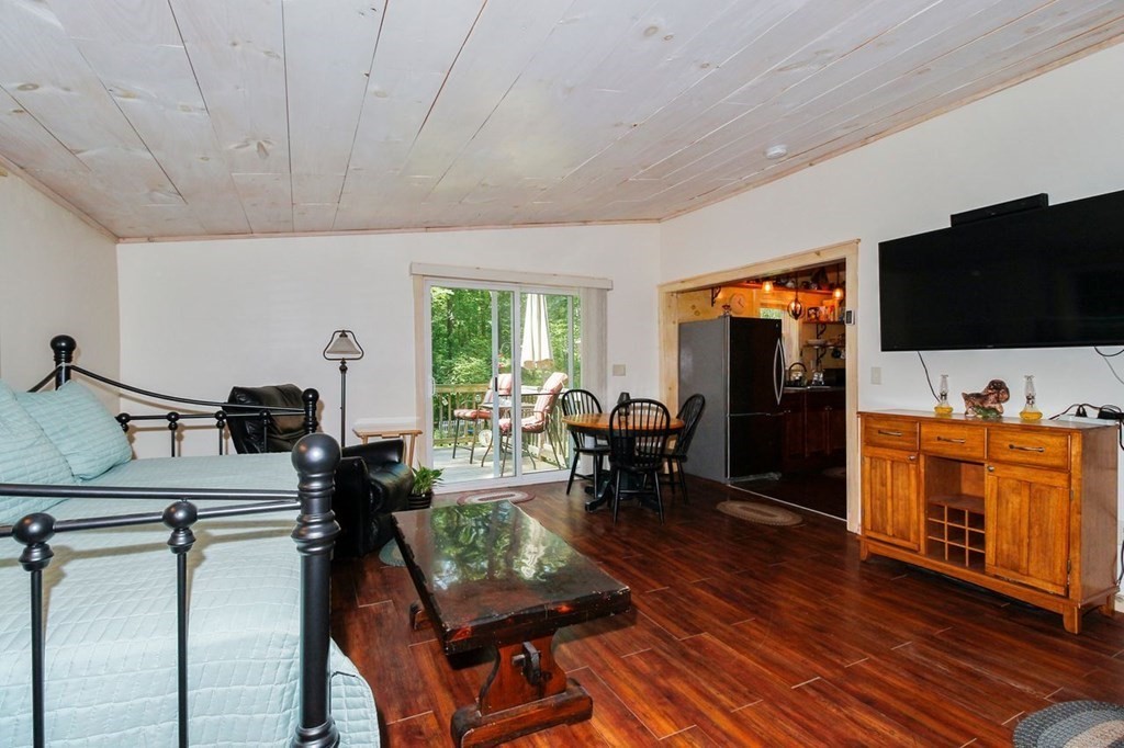 16 Kimball Hill Road Holland, MA 01521 - Photo 5 of 19 Gallery Image 5